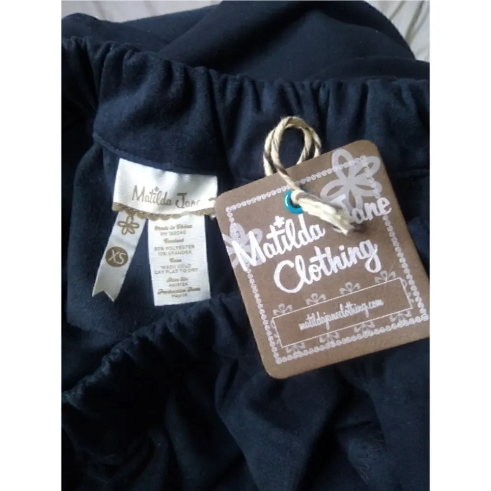 Matilda Jane NWT Navy Blue Elastic Waist Skirt With Pockets Size XS (Wom…